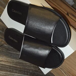 CALVIN KLEIN MEN SANDALS